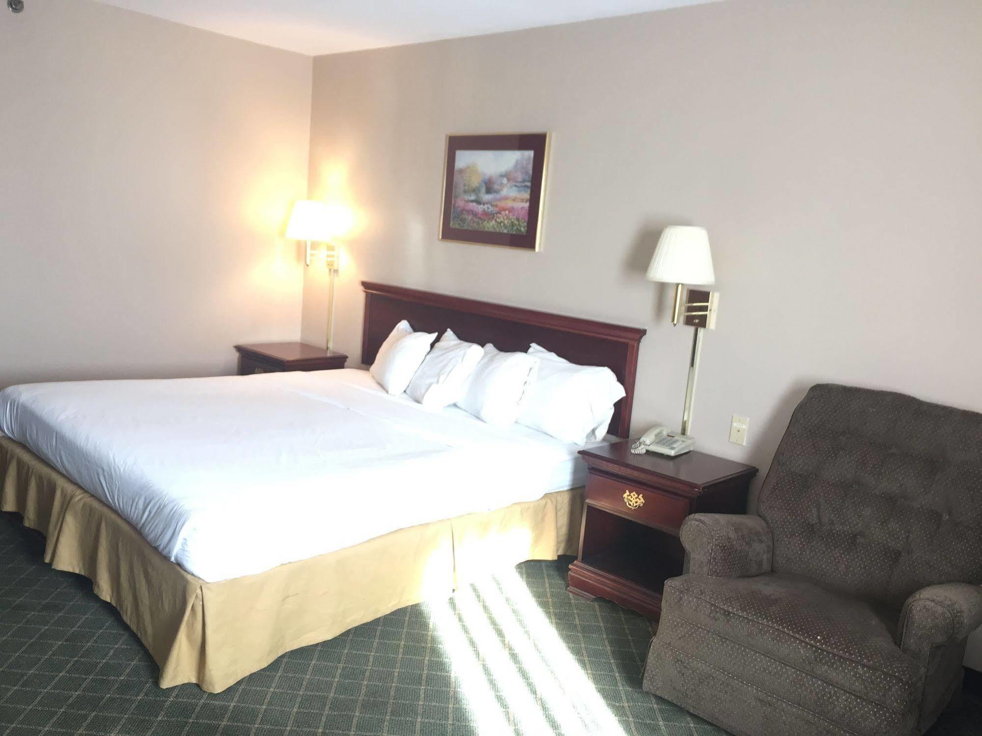 Briarwood Inn - Sparta 외부 사진