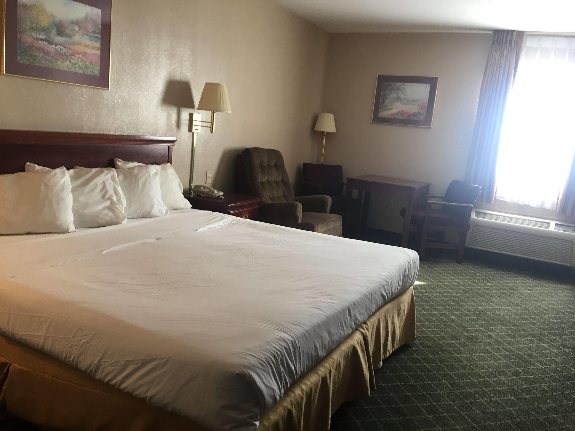 Briarwood Inn - Sparta 외부 사진