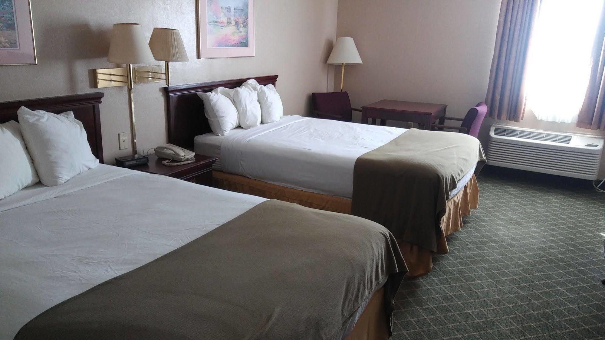 Briarwood Inn - Sparta 외부 사진